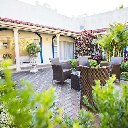 Santorini Guesthouse Източен Лондон Екстериор снимка